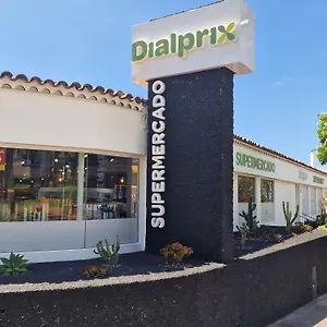 Appartamento Perfectly Located With Pool, Playa de las Americas (Tenerife)